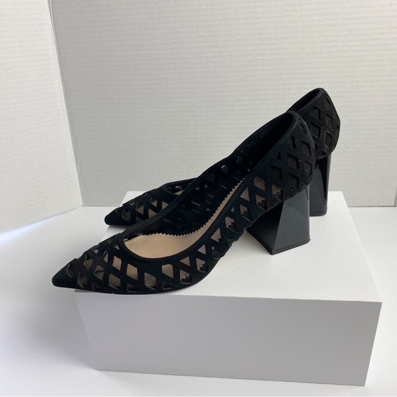 Black Geometric Mesh Pointed Toe Block Heel Pumps - Picture 6 of 9